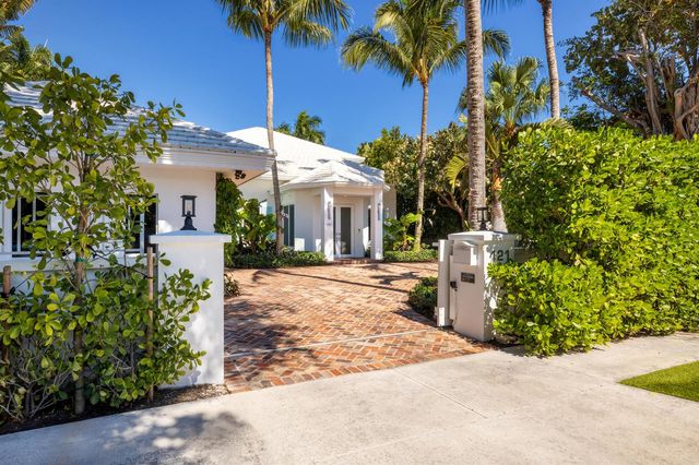 121 Seville Road, West Palm Beach, FL 33405