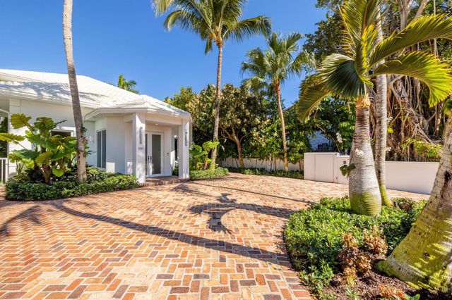 121 Seville Road, West Palm Beach, FL 33405