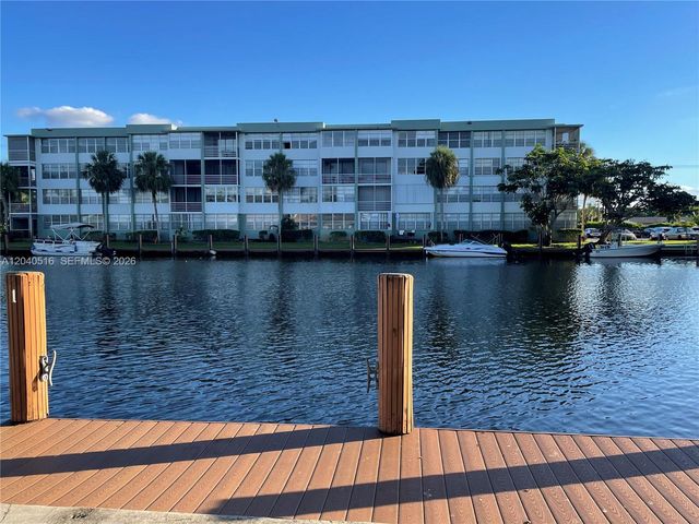 2741 Taft Street 211, Hollywood, FL 33020