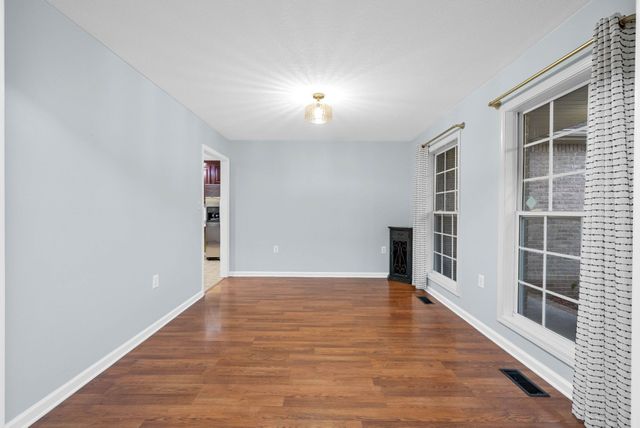 229 Cheshire Rd, Clarksville, TN 37043