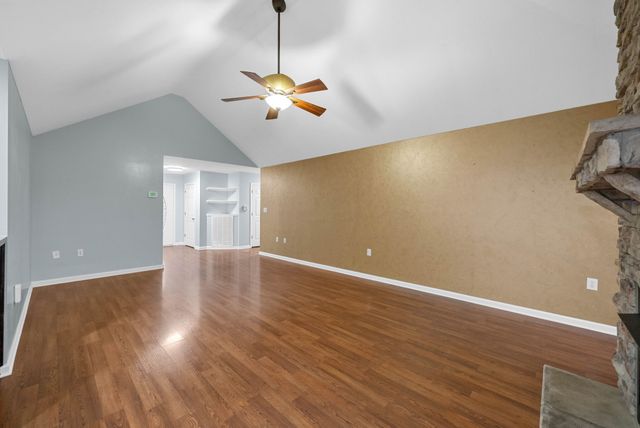 229 Cheshire Rd, Clarksville, TN 37043