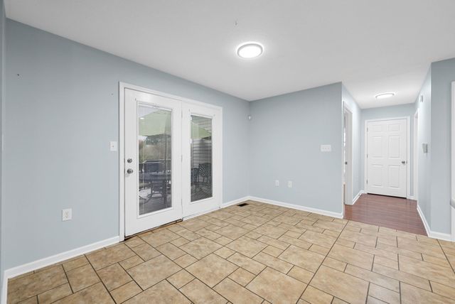 229 Cheshire Rd, Clarksville, TN 37043