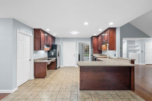 229 Cheshire Rd, Clarksville, TN 37043