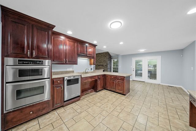 229 Cheshire Rd, Clarksville, TN 37043