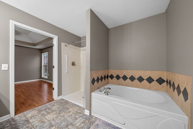 229 Cheshire Rd, Clarksville, TN 37043