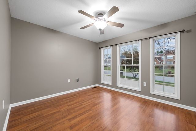 229 Cheshire Rd, Clarksville, TN 37043