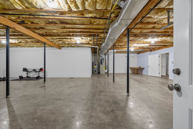 229 Cheshire Rd, Clarksville, TN 37043