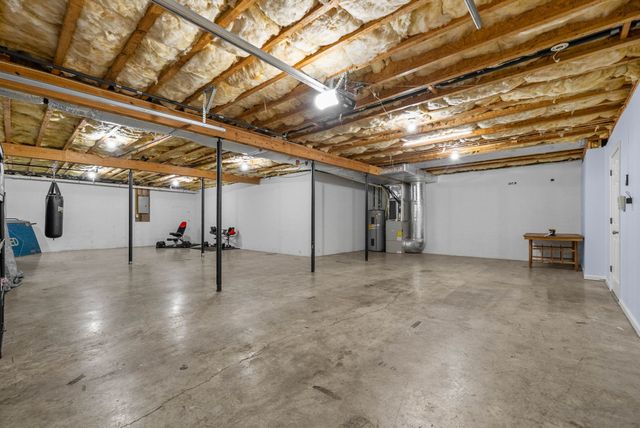 229 Cheshire Rd, Clarksville, TN 37043