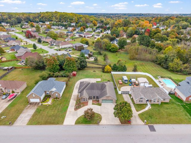 229 Cheshire Rd, Clarksville, TN 37043