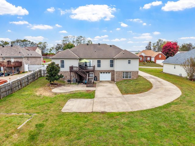 229 Cheshire Rd, Clarksville, TN 37043