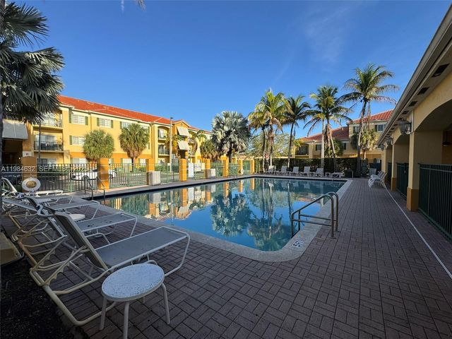 7280 NW 114th Ave 101-8, Doral, FL 33178