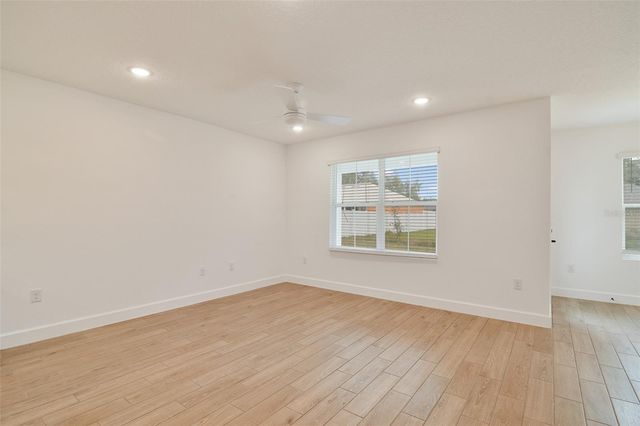9365 N DEL RIO WAY 15, Citrus Springs, FL 34434