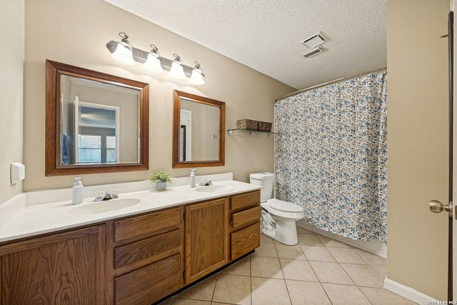 7507 AVERY RD, Live Oak, TX 78233