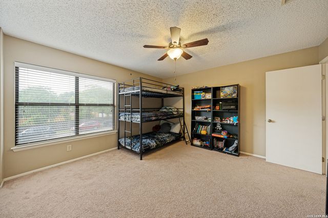 7507 AVERY RD, Live Oak, TX 78233
