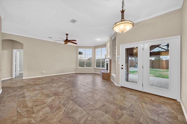 2237 Merritt Way, Arlington, TX 76018