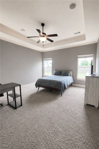 3907 W Mountain View Drive, Fayetteville, AR 72704