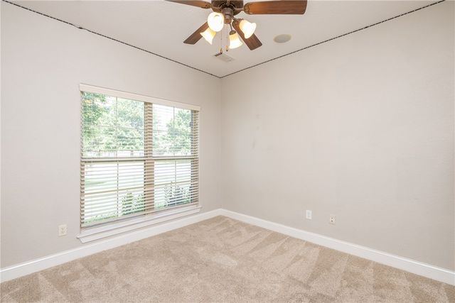 3907 W Mountain View Drive, Fayetteville, AR 72704