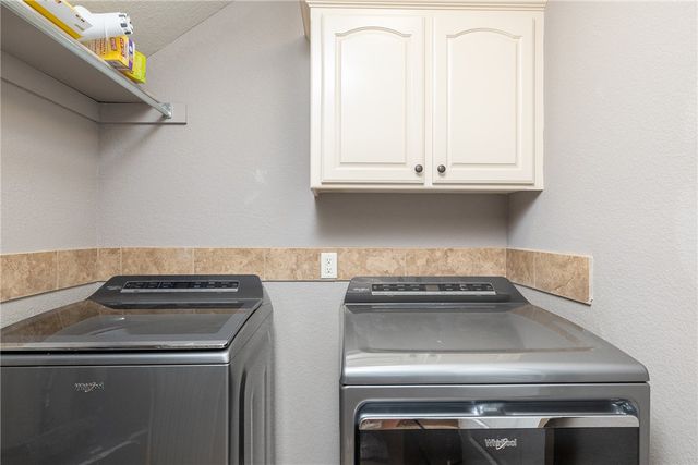 3907 W Mountain View Drive, Fayetteville, AR 72704