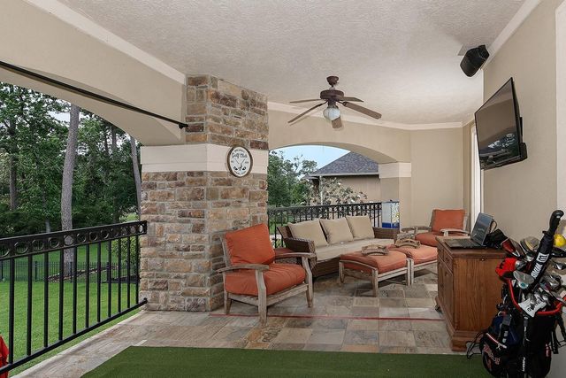 6603 Augusta Pines Parkway E, Spring, TX 77389