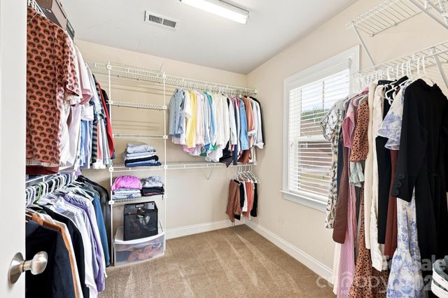6333 Kennard Drive, Charlotte, NC 28216