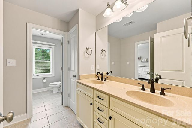 6333 Kennard Drive, Charlotte, NC 28216