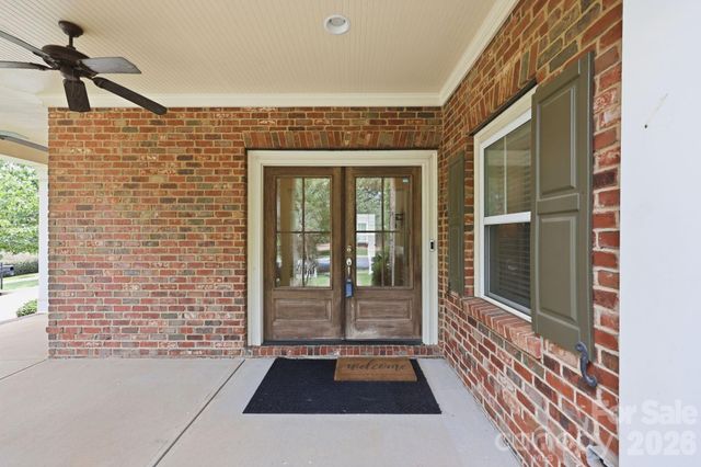 6333 Kennard Drive, Charlotte, NC 28216