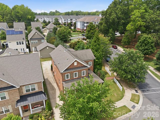 6333 Kennard Drive, Charlotte, NC 28216