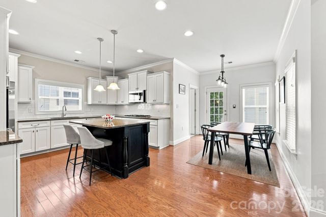 6333 Kennard Drive, Charlotte, NC 28216