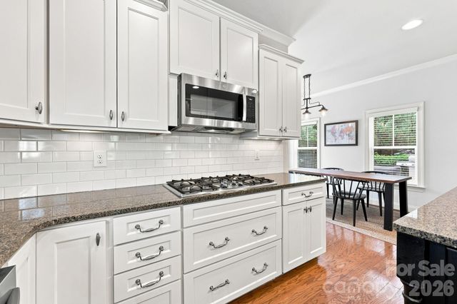 6333 Kennard Drive, Charlotte, NC 28216