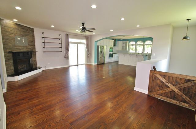 187 W Union Street, Seneca, IL 61360