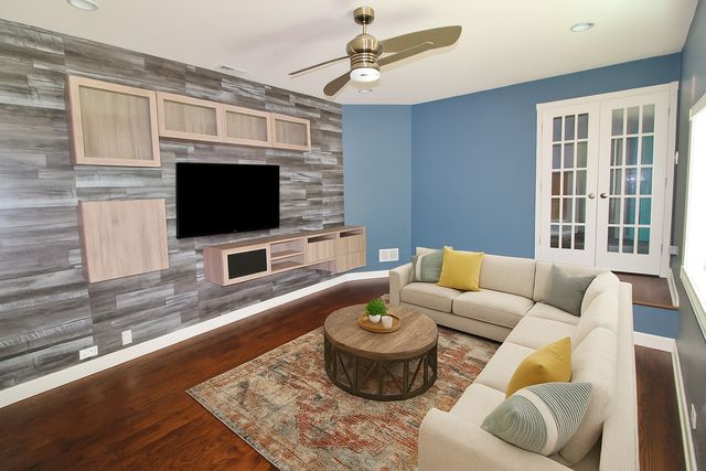 187 W Union Street, Seneca, IL 61360