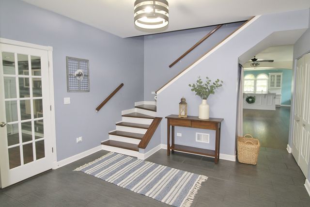 187 W Union Street, Seneca, IL 61360