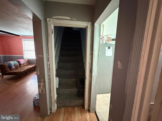 607 VETERANS HWY, Bristol, PA 19007