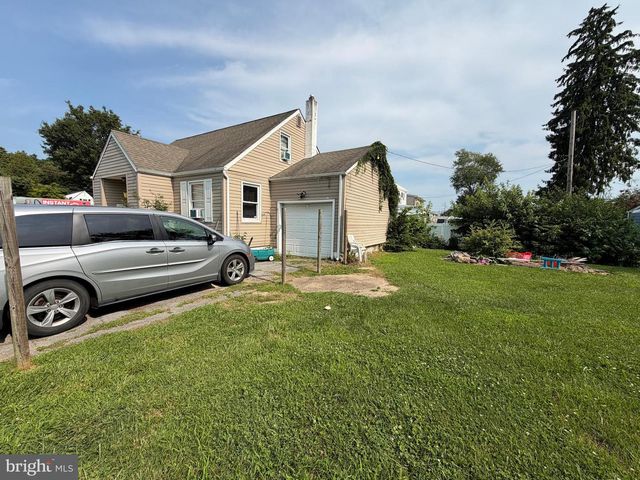 607 VETERANS HWY, Bristol, PA 19007