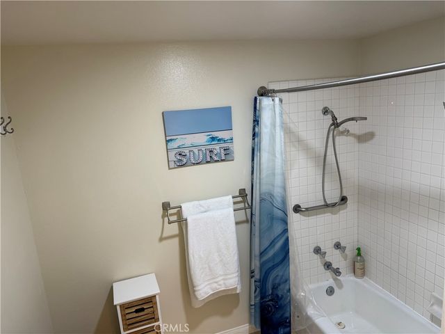4165 Warner Avenue 202, Huntington Beach, CA 92649