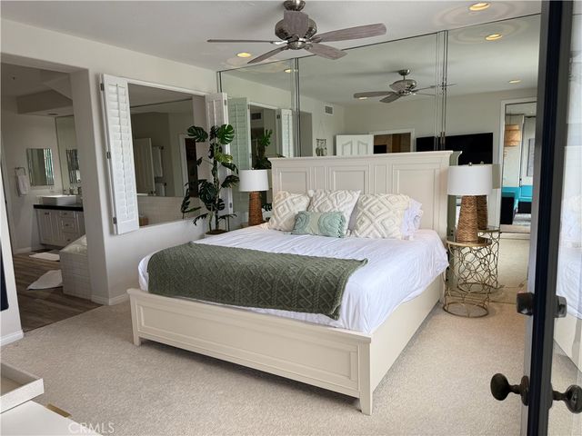 4165 Warner Avenue 202, Huntington Beach, CA 92649