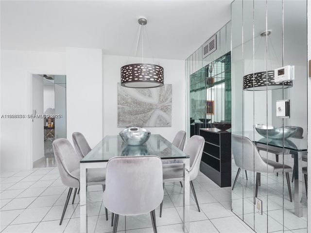 20379 W Country Club Dr 536, Aventura, FL 33180