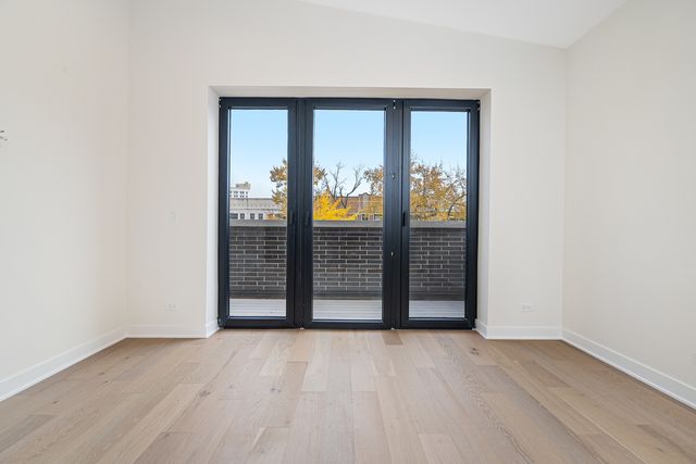 4706 N Malden Street 3North, Chicago, IL 60640