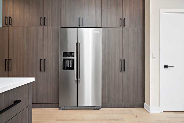 4706 N Malden Street 3North, Chicago, IL 60640