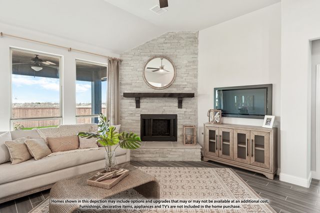 512 Sanctuary Drive, Waxahachie, TX 75165