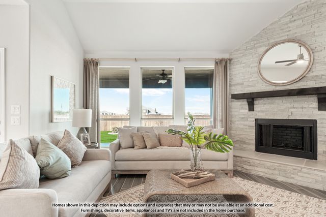 512 Sanctuary Drive, Waxahachie, TX 75165