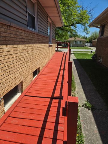 17506 Bernadine Street, Lansing, IL 60438