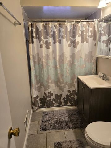 17506 Bernadine Street, Lansing, IL 60438