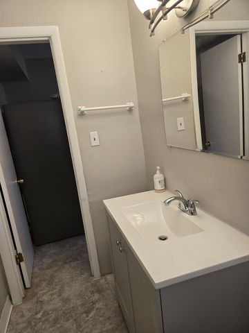17506 Bernadine Street, Lansing, IL 60438