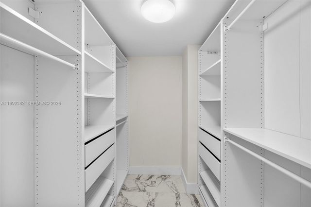 3800 S Ocean Dr 522, Hollywood, FL 33019