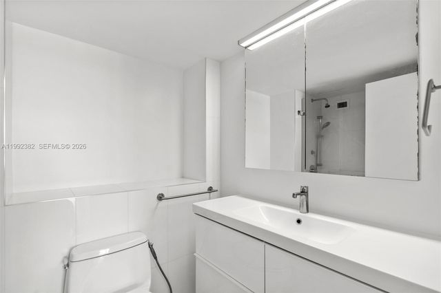 3800 S Ocean Dr 522, Hollywood, FL 33019