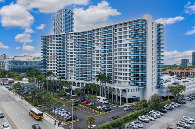 3800 S Ocean Dr 522, Hollywood, FL 33019