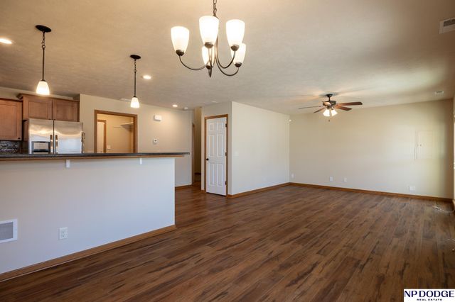 8922 Buckshot Road, Lincoln, NE 68507