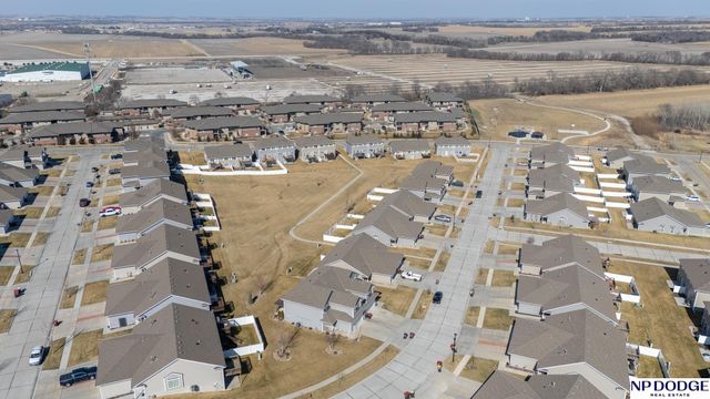 8922 Buckshot Road, Lincoln, NE 68507