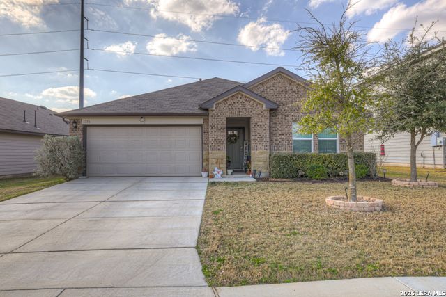 1316 Parkwood, Seguin, TX 78155